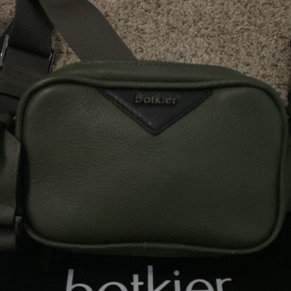 Botkier camera bag! - Picture 2 of 7